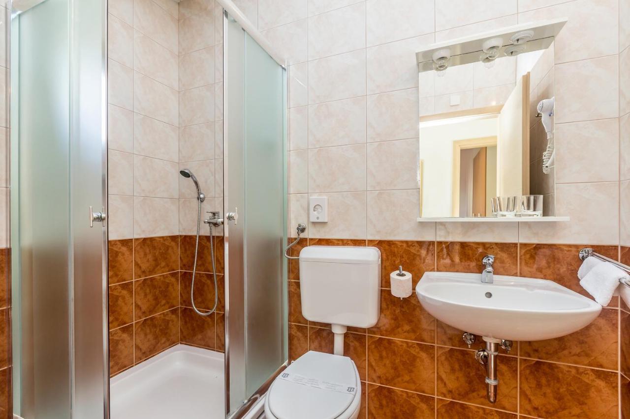 Apartments Mirica 2 バスカ エクステリア 写真